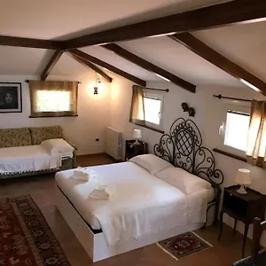 https://la-casa-di-sergio.lecce-hotels.com