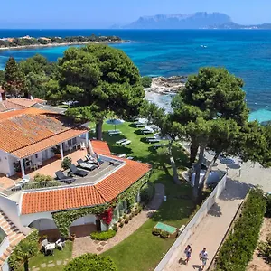 https://pellicano-doro-beach-hotel.in-sardinia.net